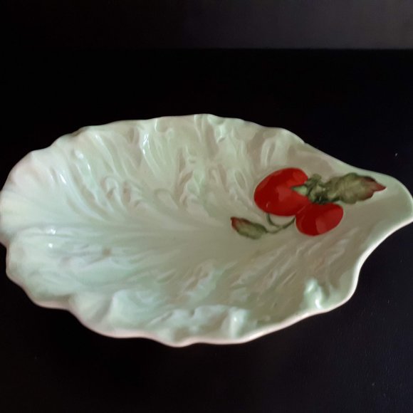 Carlton ware Cabbage leaf dish with Tomato design - Picture 6 of 9